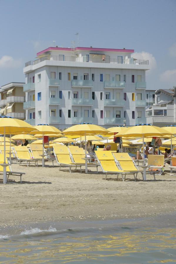 Residence Hotel Amalfi Lido Di Savio Exterior photo